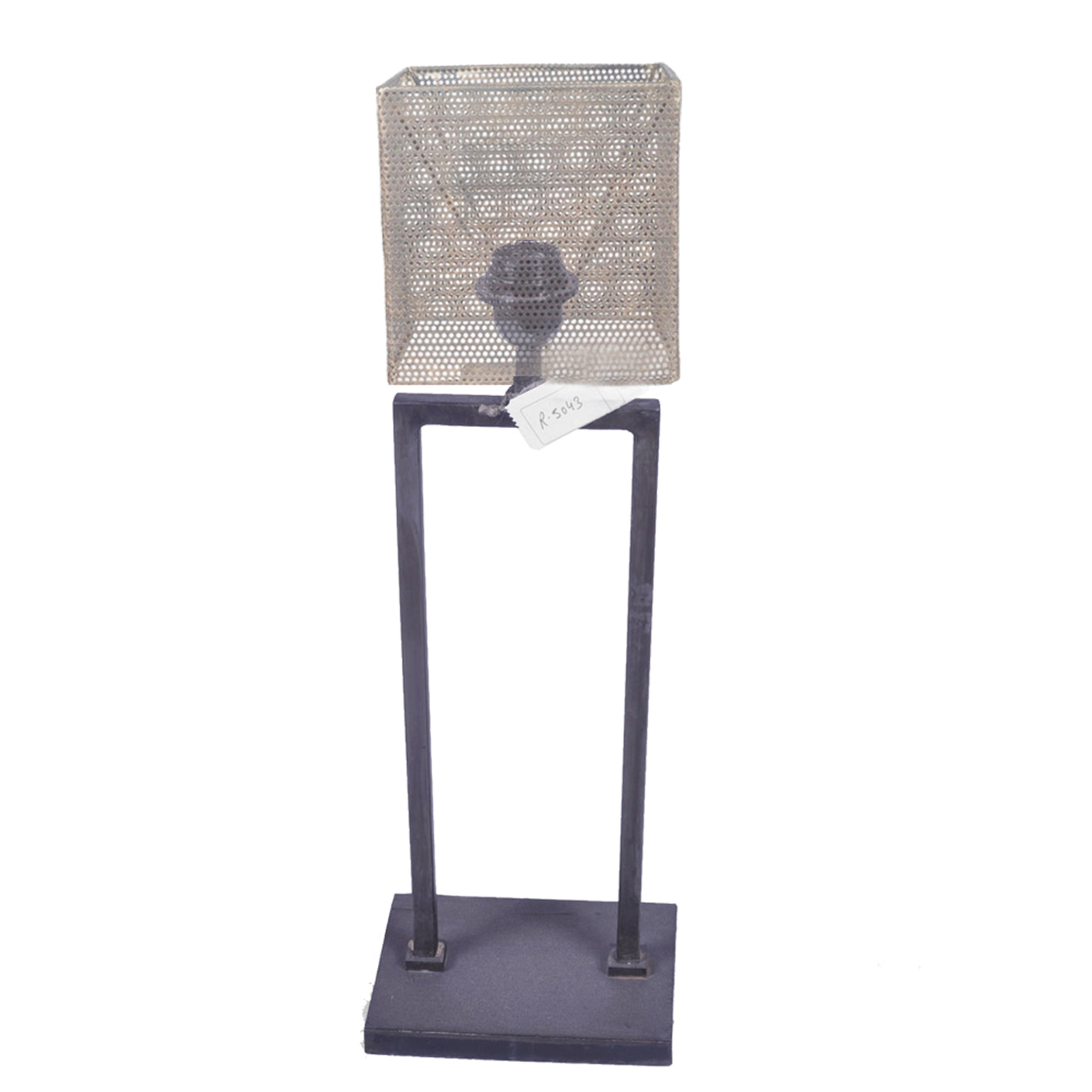 Iron Table Lamp (R-5158)